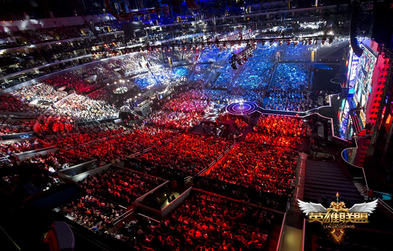 阿萝拉三杀惊艳全场！Quid率100T击败BLG斩获瑞士轮首胜